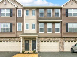 549 Brook Shire Ct, Mechanicsburg, PA 17055