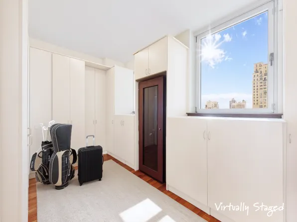 201 East 80th Street image 17 of 20