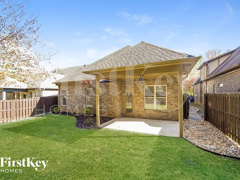 5537 Park Side Cir — Photo 15