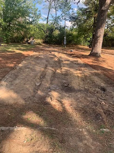 Studio, 1.0 bath, 3000 sqft, $400 — Photo 2