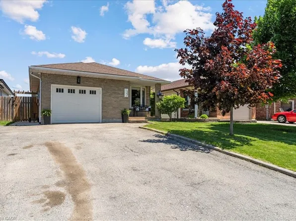 37 Northridge Dr, West Lincoln, ON L0R 2A0