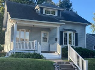 2223 W Lombard St, Davenport, IA 52804