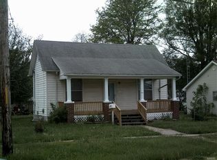 123 S Walker St, Montgomery City, MO 63361