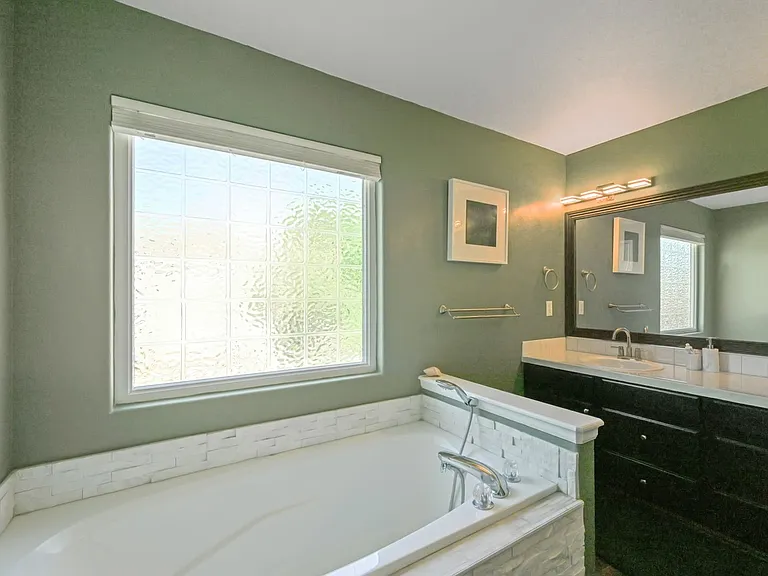 2633 Clarion Ln — Photo 23