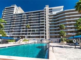 600 Three Islands Blvd APT 1116, Hallandale, FL 33009