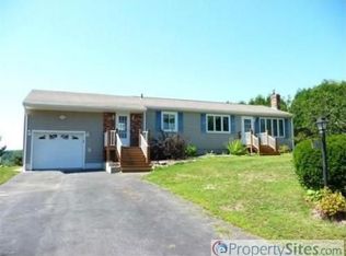21 Bay Path Rd, Spencer, MA 01562