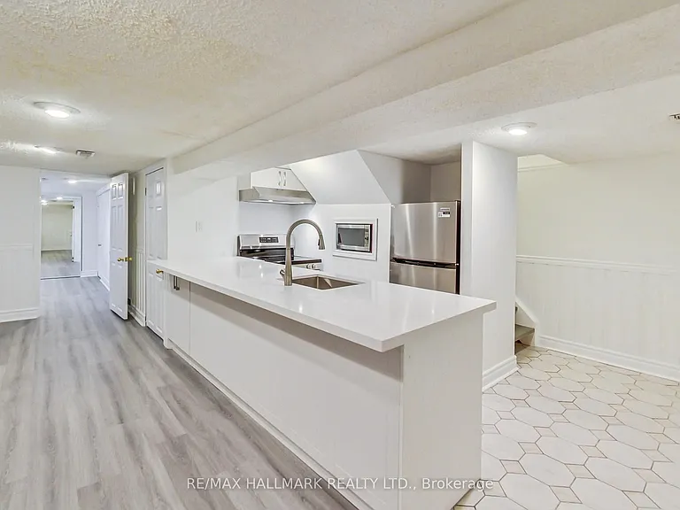 40 Tiago Ave — Photo 3