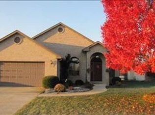 8421 W Ashford Ln, Muncie, IN 47304