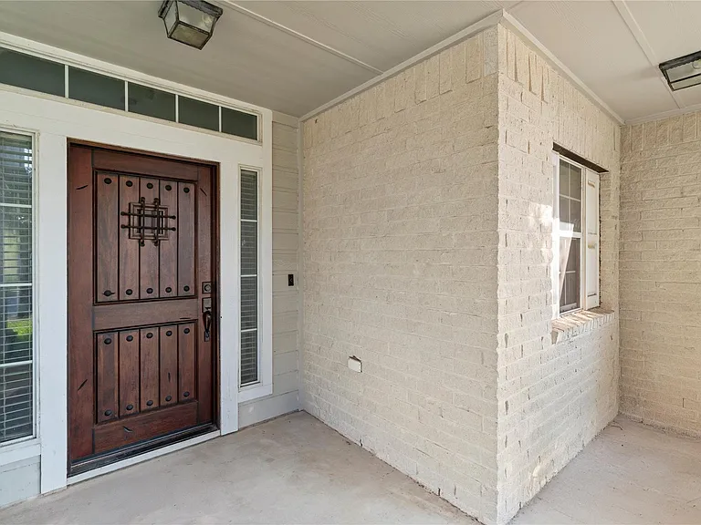 14621 Ginseng Cv — Photo 3