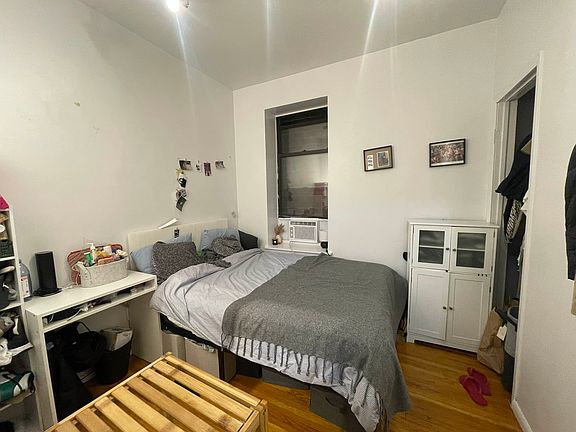 5th image of 415 W 52nd St APT 2B
