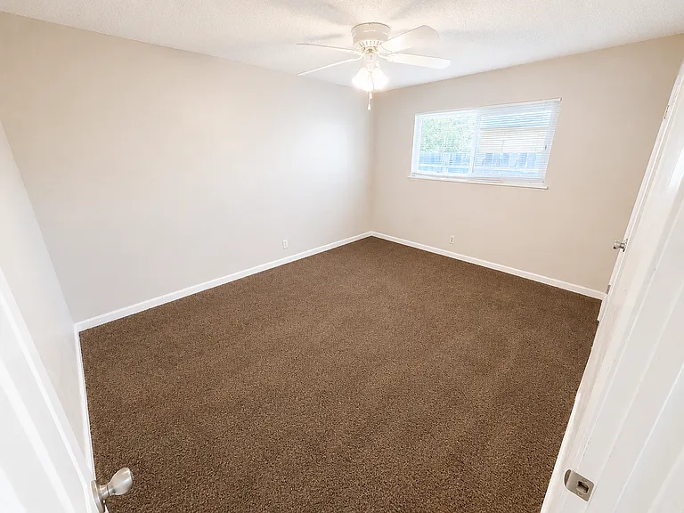 Phoenix Apartments — Photo 13
