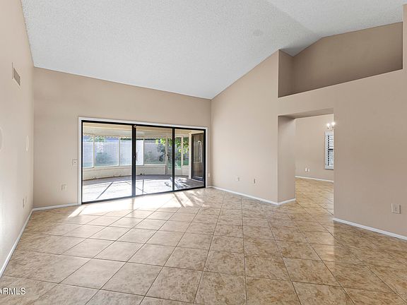 5th image of 14107 W YOSEMITE Drive