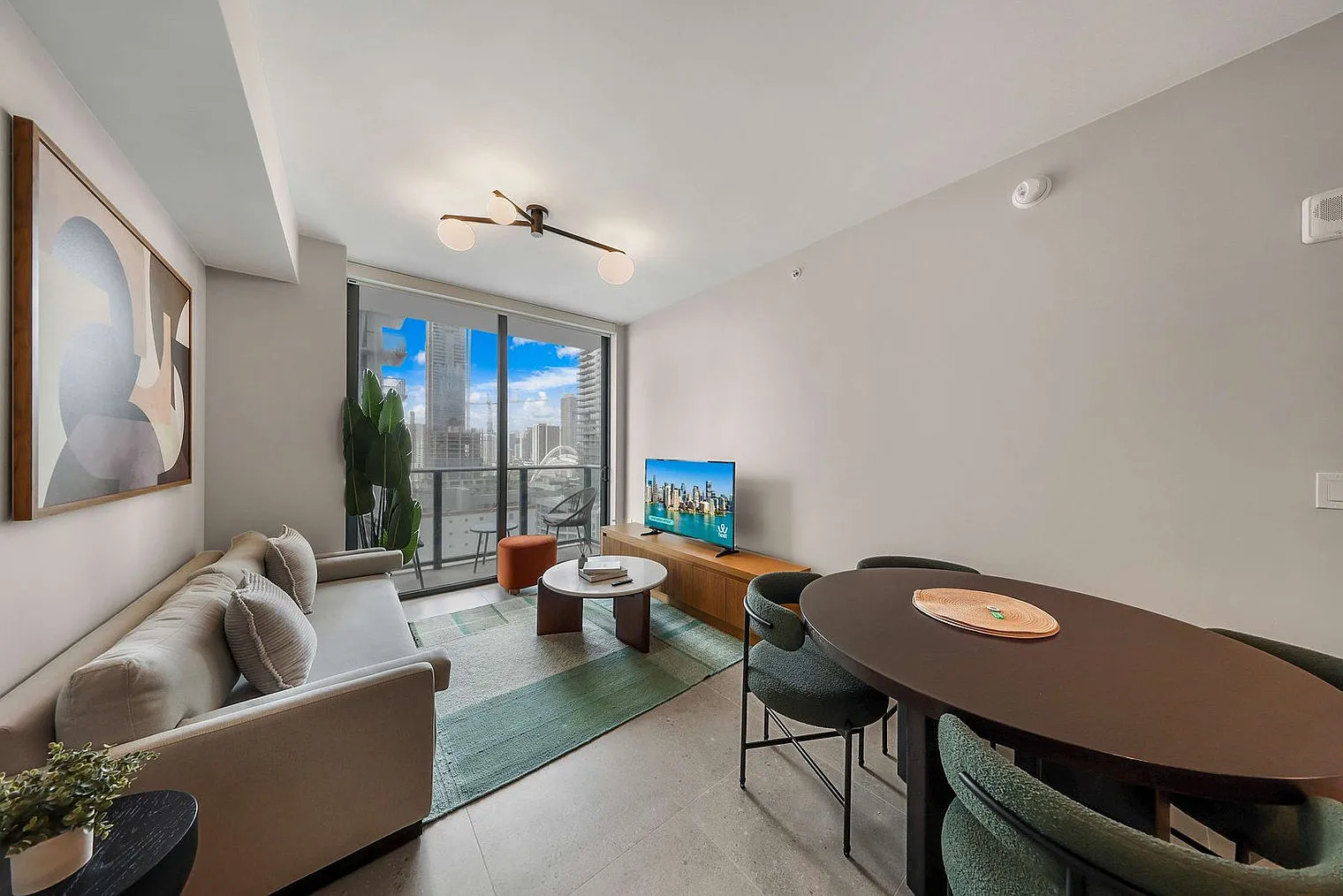1 bed, 1.0 bath, 645 sqft, $3,790 — Photo 1