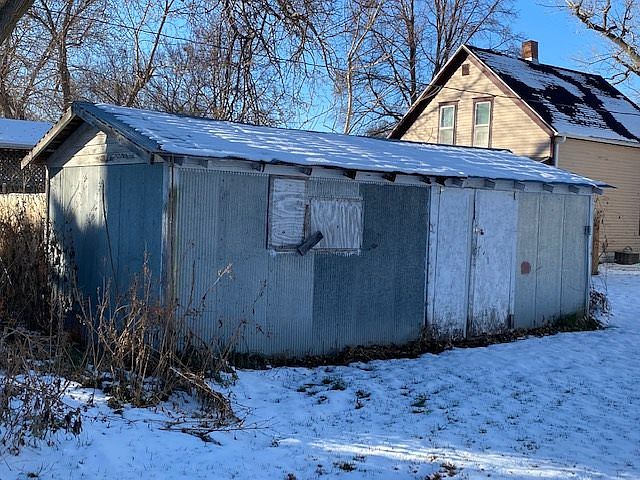 2nd image of 340 S G St