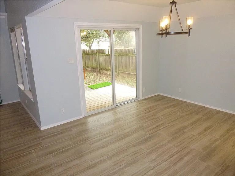 8410A Fathom Cir — Photo 15