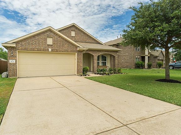 3rd image of 9130 Creekside Ct
