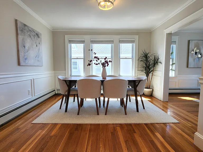 39 Puritan Rd — Photo 4