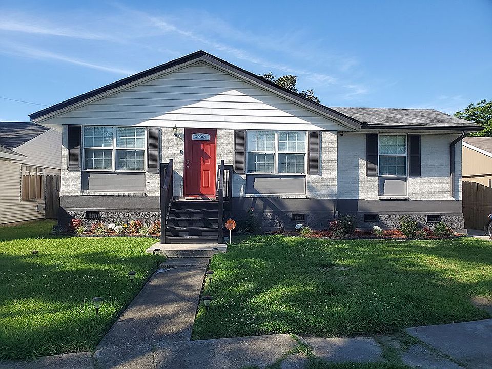 1st image of 144 Dorothy Dr