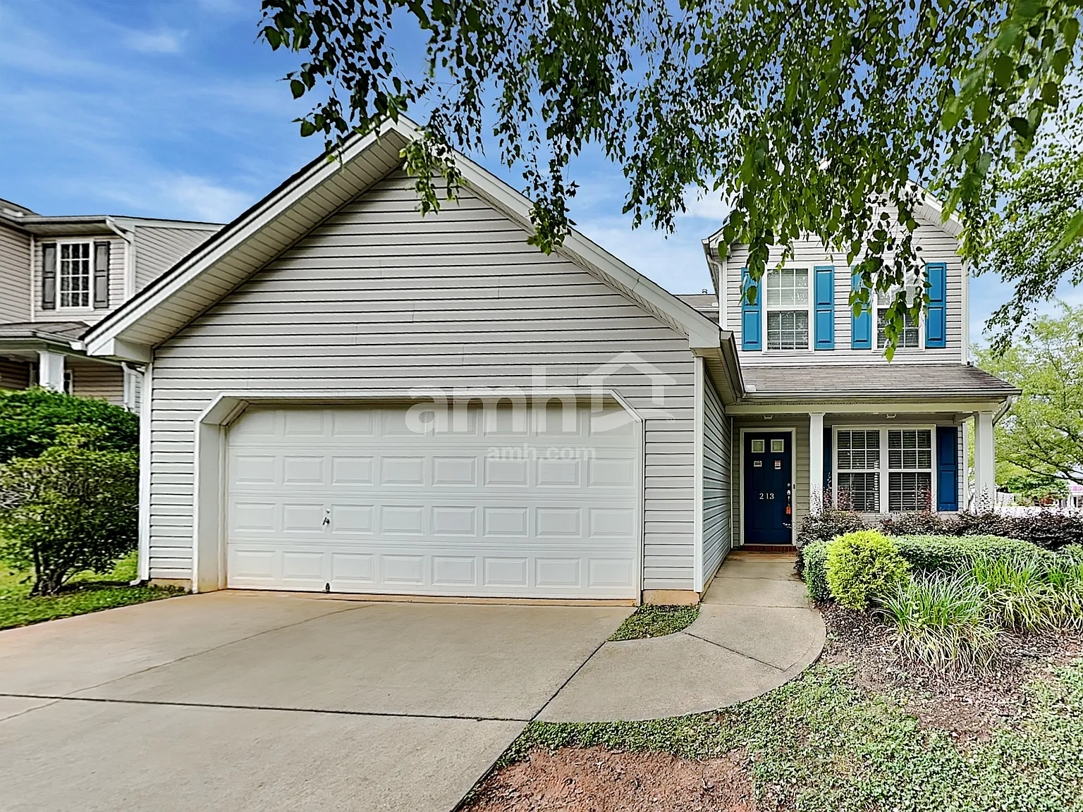 4 bed, 2.0 bath, 1533 sqft, $2,060 — Photo 1