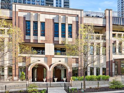409 E Benton Pl #409, Chicago, IL, 60601
