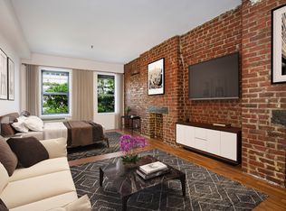418 W 49th St APT 2B, New York, NY 10019