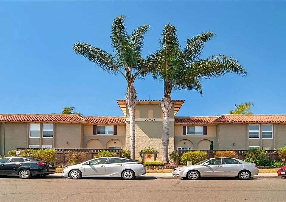 6750 Beadnell Way #23