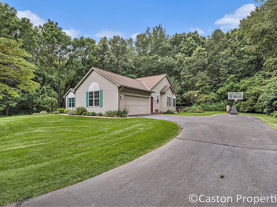 2291 Burton Trail Dr SE Grand Rapids MI 49546 Zillow