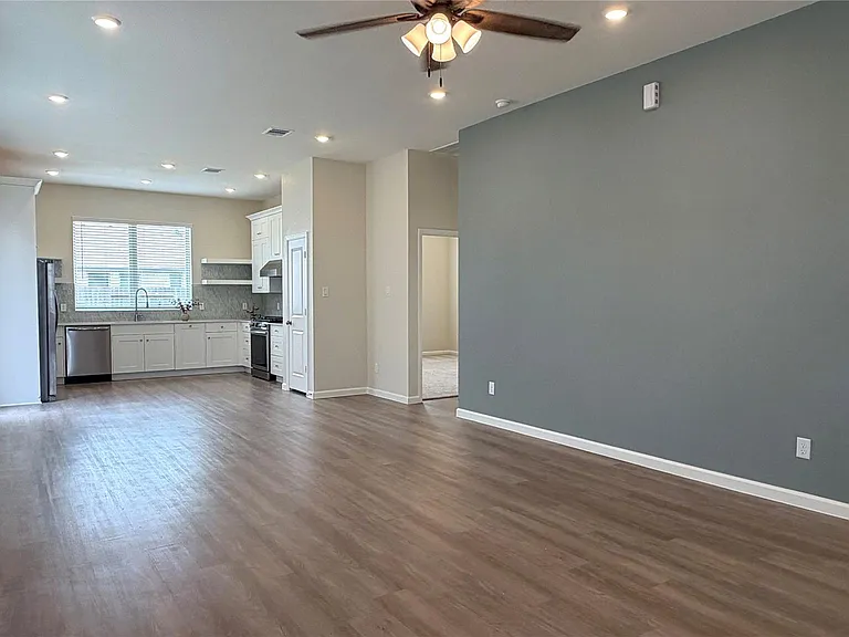 5089 Andorra Bend Ln — Photo 8
