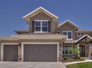 12204 W 163rd St, Overland Park, KS 66221