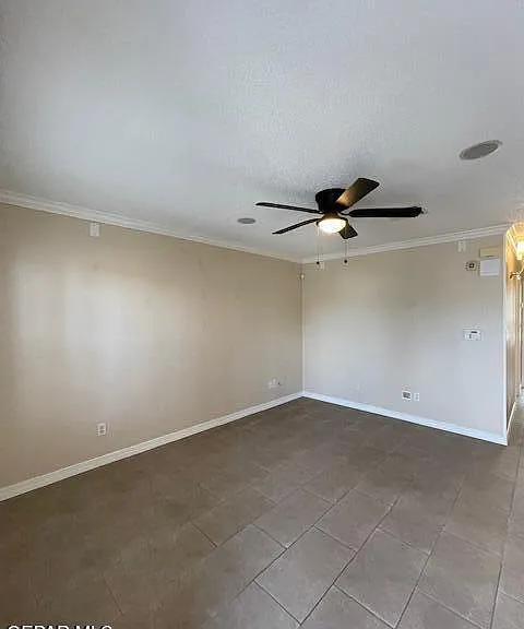 2260 Tierra Alegre Way — Photo 5
