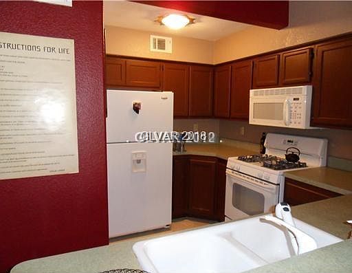 4th image of 2251 Wigwam Pkwy APT 423