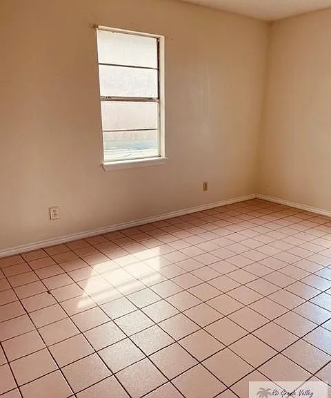 1775 S Vermillion Ave #Q-G — Photo 3