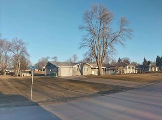 220 Hill St, Clinton, MN 56225