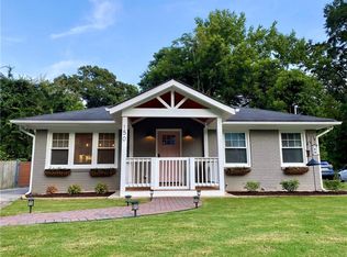 150 Woodbine Cir SE, Atlanta, GA 30317