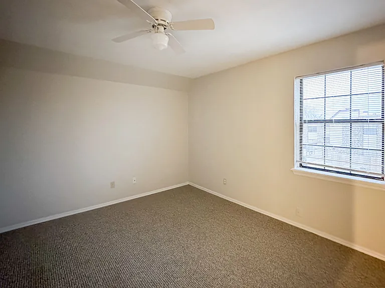 401 12th Ave SE #272 — Photo 5