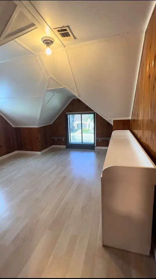 1 bed, 500 sqft, $1,300 — Photo 3