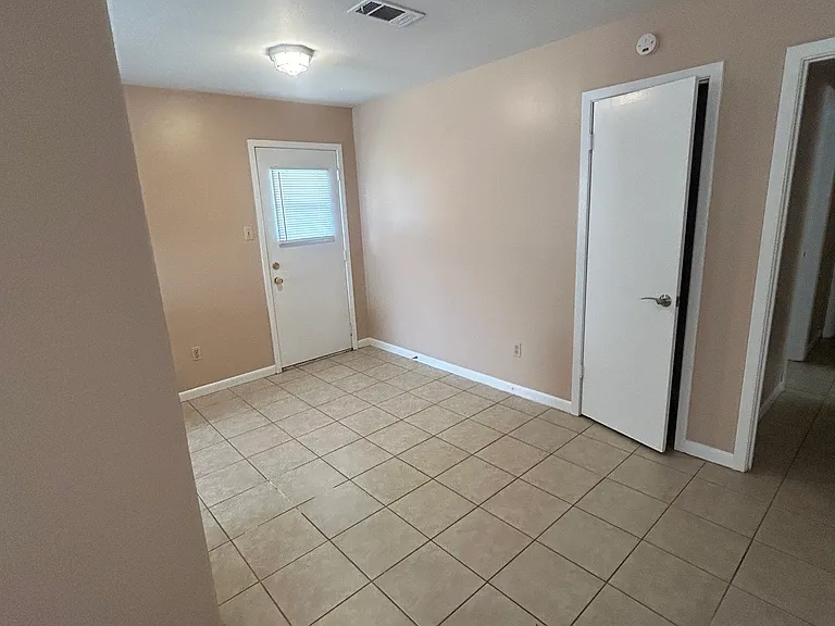 5401 Laccasine Dr #A — Photo 5