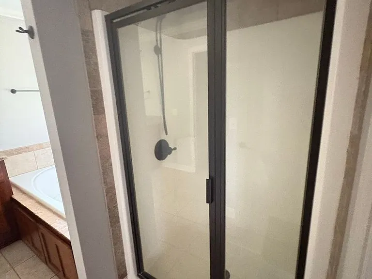 101 Avalon Ln — Photo 22
