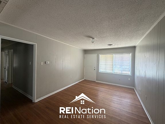 2nd image of 1489 Rebecca St
