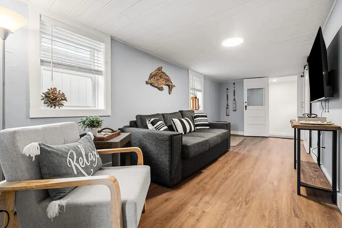 2 bed, 825 sqft, $2,450 — Photo 4