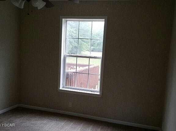 2nd image of 575 Campbell Cres