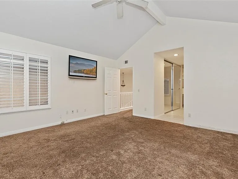 745 S Crown Pointe Dr — Photo 13