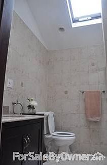 1st floor full bath w/ washer & dryer