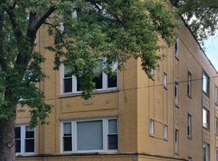 1121-3 N. Campbell, Chicago, IL 60622