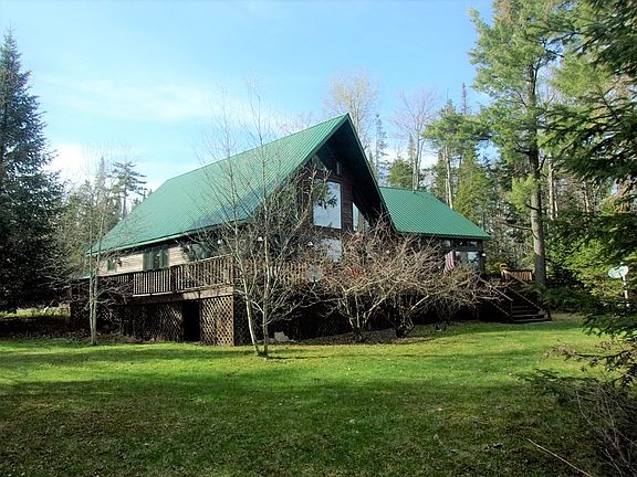3rd image of 31 Sycamore Dr