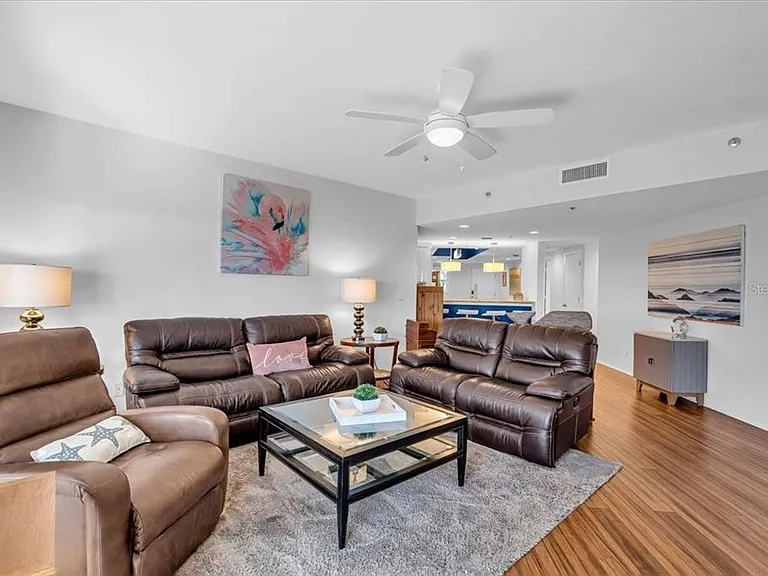 5621 Gulf Of Mexico Dr #102 — Photo 12