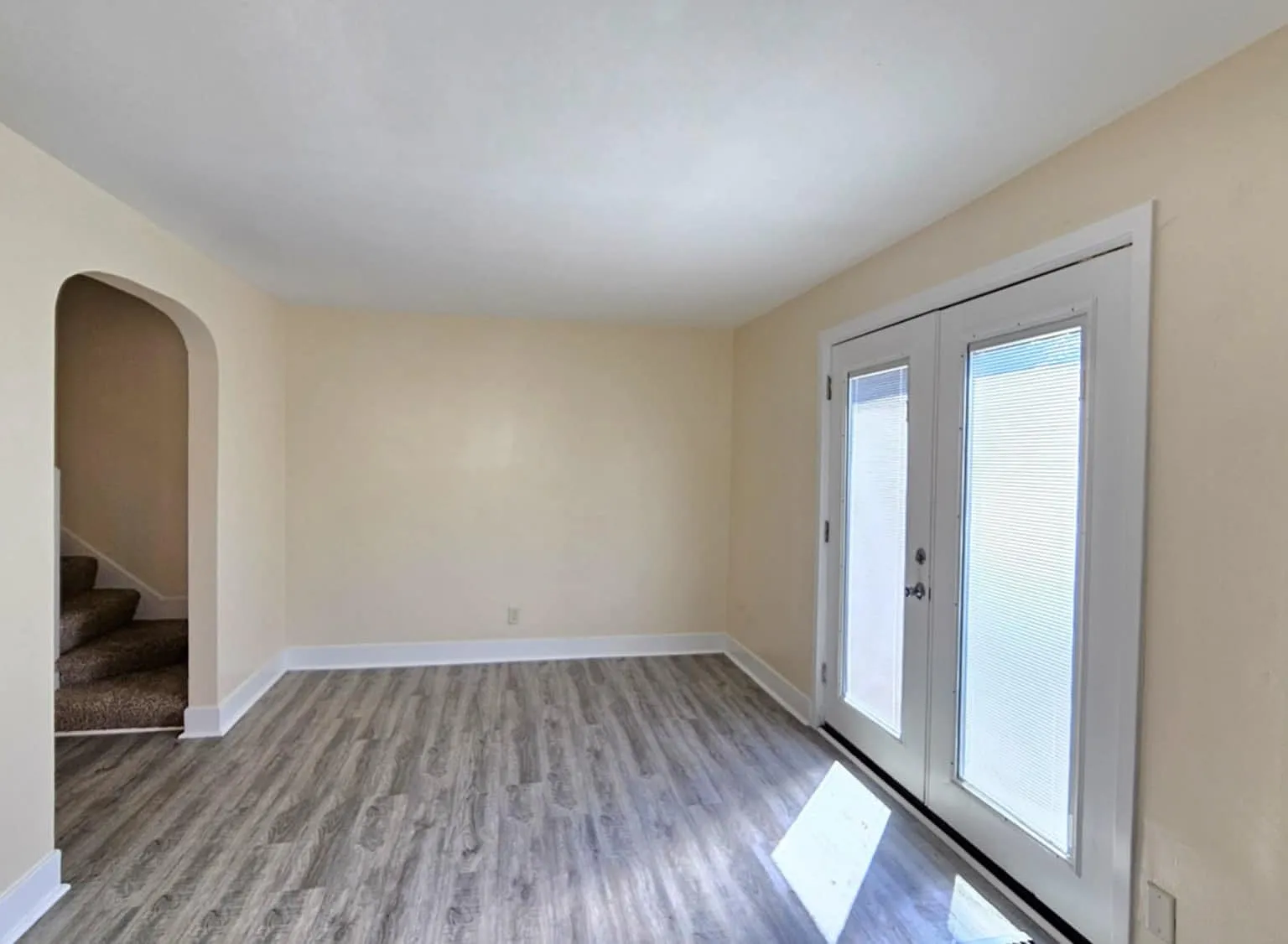 2 bed, 936 sqft, $1,400 — Photo 4