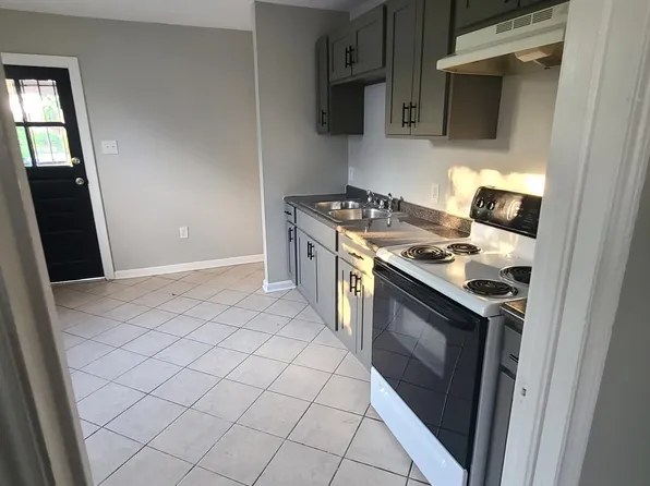 2233 Humanity St, New Orleans, LA 70122