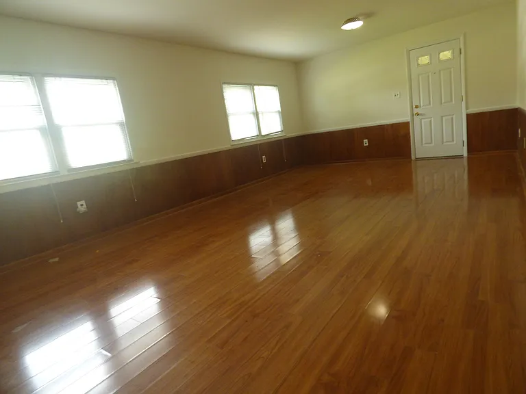 1744 Great Falls St — Photo 15