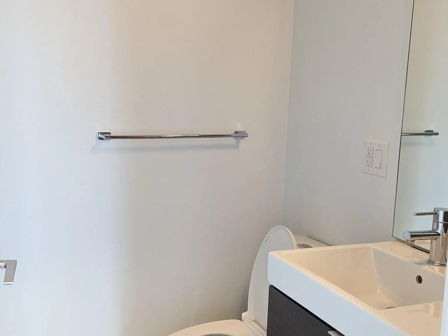2 bed, $2,950 — Photo 2
